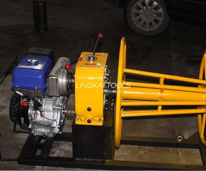 Bensinmotor Wire Tau Vinsj 2 Tonn For Wire Take Up / Wire Rope Rewinder